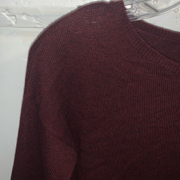 Sweater - Picture 2 of 7